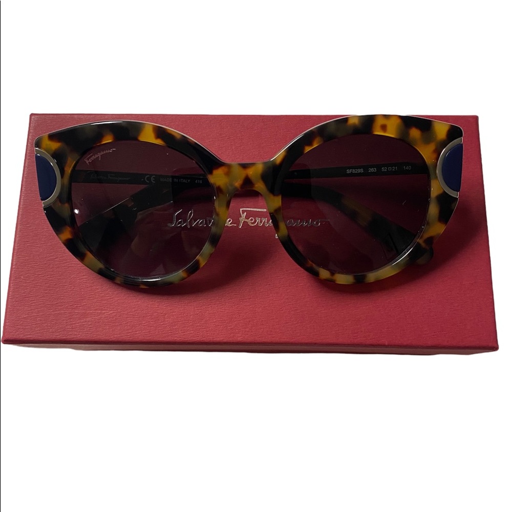 Salvatore Ferragamo women sunglasses used in good condition, cat eye shape